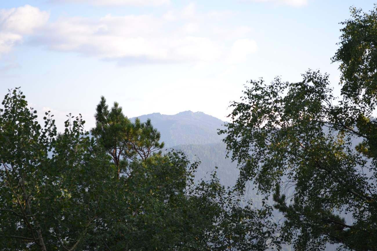Вид на гору Синюха