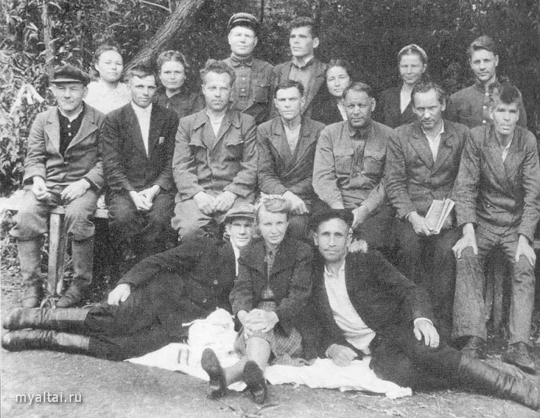 Коллектив Алтайского раймаслосырпрома, 1949 г