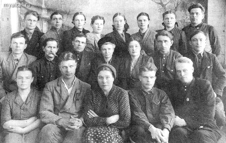 Совещание мастеров-сыроделов Алтайского райсырпрома, 1946 г.