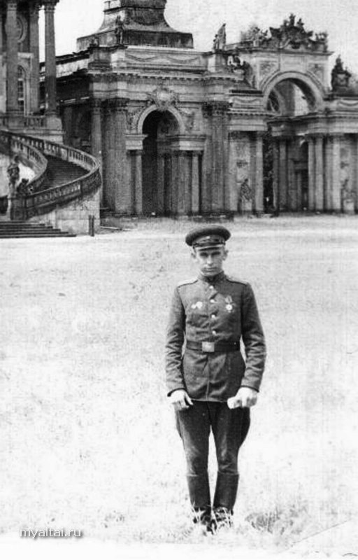 Полев Анатолий Васильевич в Германии во время службы в армии